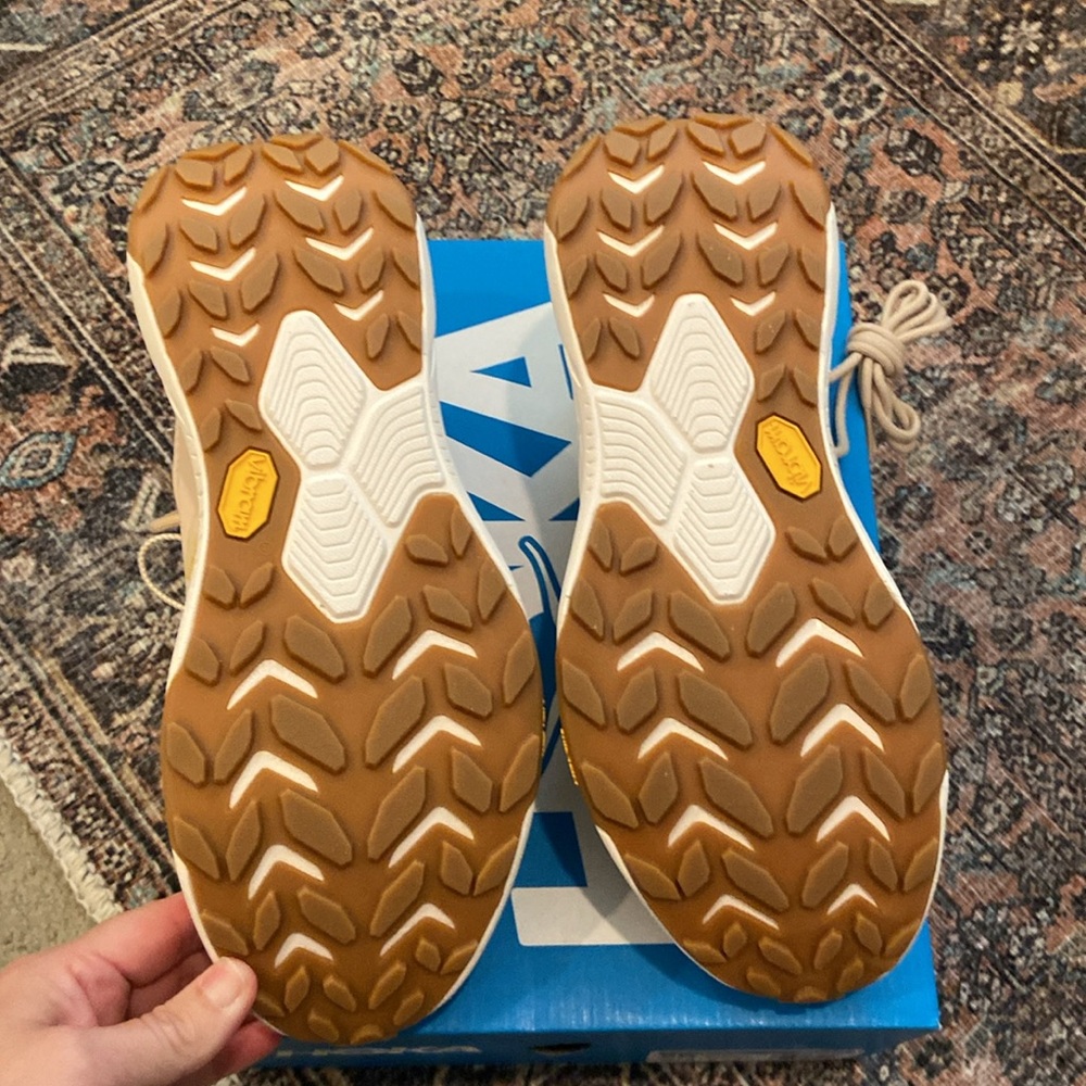 Women’s Hoka Transport sneakers - Picture 10 of 10